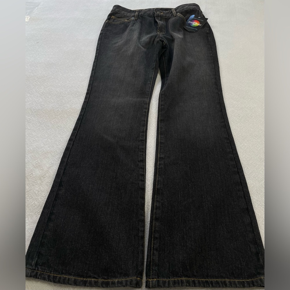 Jeanology Black‎ Flared Jeans ~ Size 10~
Business Casual